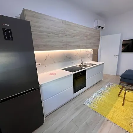 Adas Apartments! Apartmán Vlorë