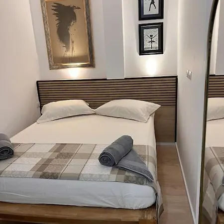 Adas Apartments! Apartmán Vlorë